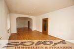 Mehrfamilienhaus mit 5 Wohneinheiten, zwei Garagen und Garten in zentraler Lage in Neuburg - Ein Objekt von Ihrem Immobilienpartner SOWA Immobilien und Finanzen - Mehrfamilienhaus, Wohnhaus Neuburg an der Donau | Angebot:26299735